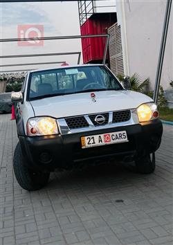 نيسان بيك اب